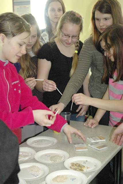 Head õpilased ja õpetajad, uus kooliaasta on alanud, kutsuge meid külla